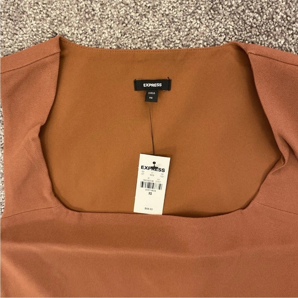 Express Women's Square Neck Cropped Tank Side Zipper Bullion Size XS - NWT $58 - Picture 8 of 16